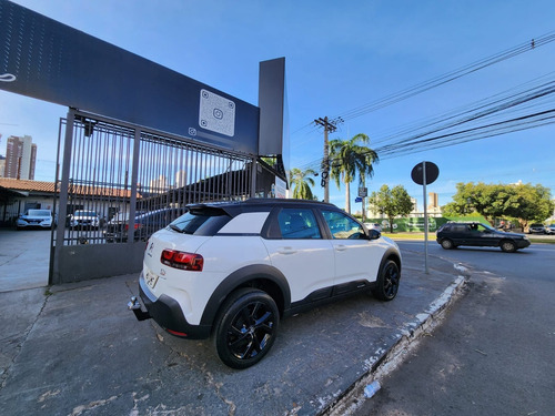 Citroën C4 Cactus 1.6 Feel 16v Aut. 5p