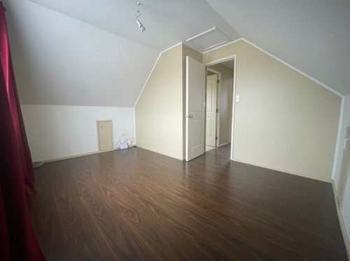 Vende Casa 3d,2b,1e Sector La Peña Comuna De Coronel