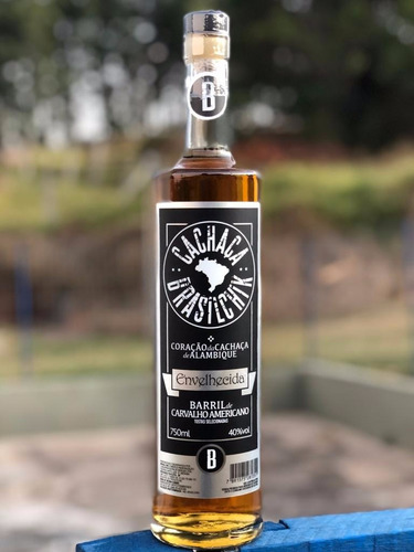 Brasilchik - Cachaça Envelhecida Barril Carvalho Americano