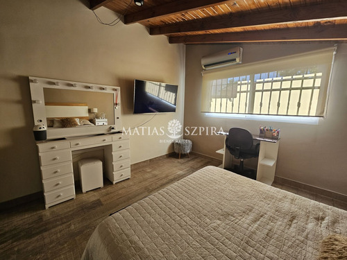 Excelente Vivienda Reciclada. Oportunidad Inversores.