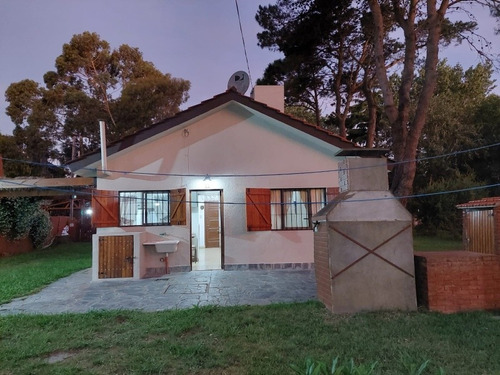 Imagen 21 de 24 de Chalet Valeria Del Mar Parque 800 M2 3 Ambs Cable Wifi.