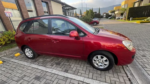 Kia Carens 2.0 Rondo Ex