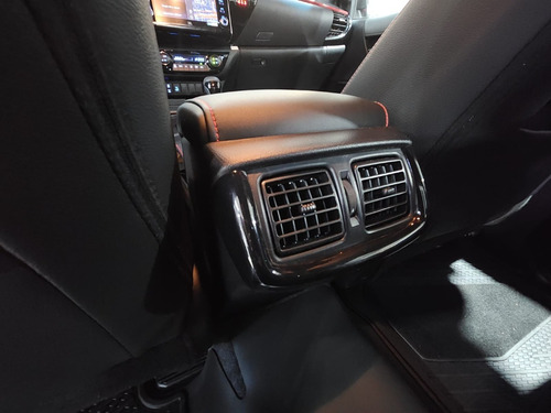 Imagen 23 de 23 de Toyota Hilux 4x4 Dc Gr-s Iii 2.8 Tdi At