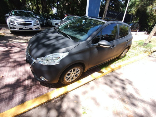 Imagen 5 de 25 de Peugeot 208 Allure 1.6 Modelo 2015 126.000 Kms