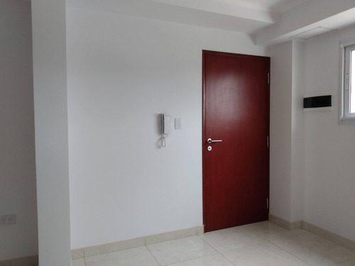 Imagen 6 de 17 de Monoambiente A Estrenar + Venta + Macrocentro