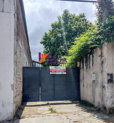 Imagen 1 de 5 de Barrio 20 De Febrero Galpon En Venta Macrocentro