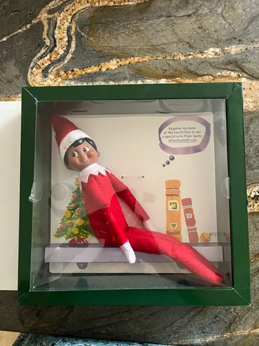 Duende En El Estante (navidad) (Usado)