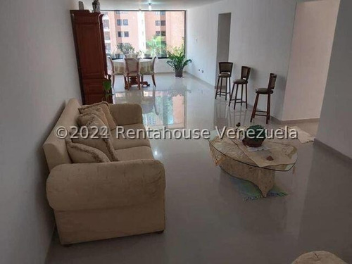 Apartamento En Alquiler, Colinas De La Tahona #24-26858