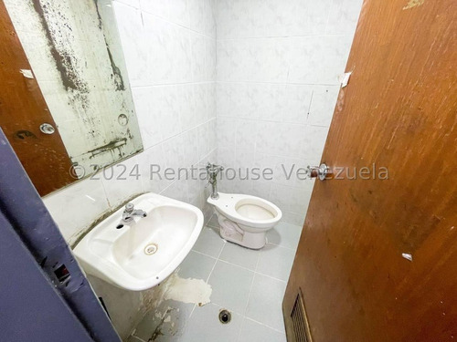 Local Comercial En Venta Los Palos Grandes Mls #24-24753 Bm
