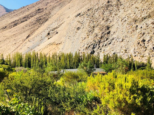 Preciosa Casa En Venta En Cochiguaz , Valle De Elqui , Chile