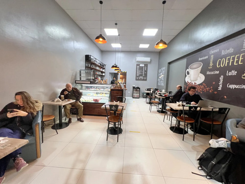 Venta De Derecho De Llaves De Cafetería/heladería