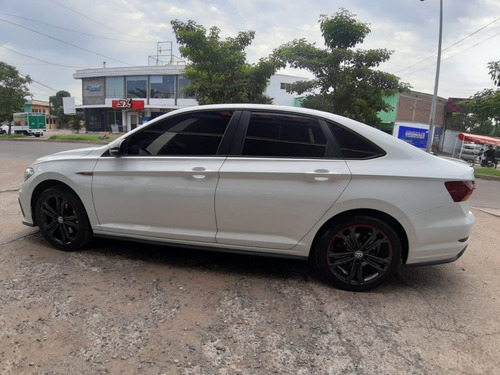 Imagen 5 de 11 de Volkswagen Jetta Gli