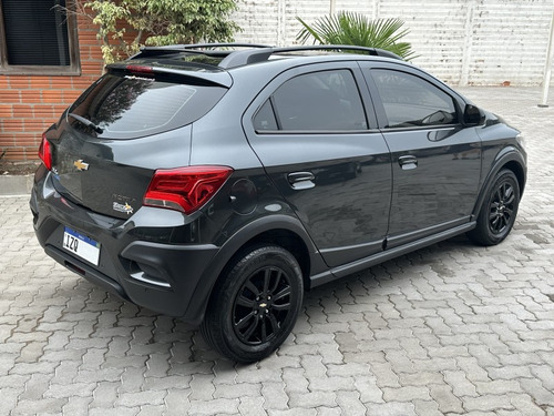 Chevrolet Onix 1.4 MPFI ACTIV 8V FLEX 4P AUTOMÁTICO