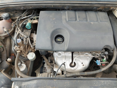 Imagen 10 de 11 de Peugeot 408