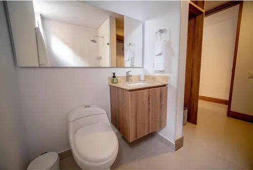 Loft Moderno Último Piso , Amoblado En Excelente Ubicación