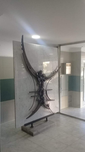 Vendo Departamento Un Dormitorio Alberdi S/ Av.colon -rec Mayor