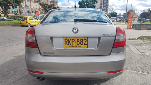 Skoda Octavia 1.8 Turbo Mecanico Con Techo Y Cuero