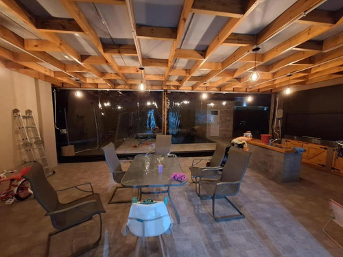 Casa En Venta - 3 Dormitorios 3 Baños - Cochera - 800mts2 - San Vicente