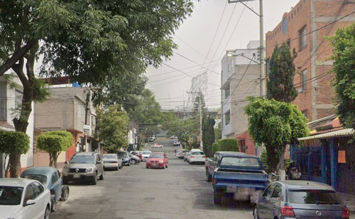 Casa En Venta En Calle 4 Oriente Isidro Fabela Tlalpan Ciudad De México Cucm 027