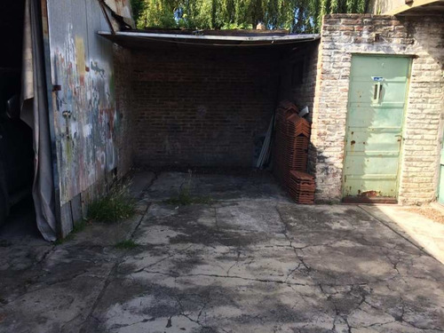 Imagen 6 de 9 de Galpon Ph En Venta - Moron Sur
