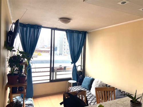 Departamento En Venta De 1 Dorm. En Santiago