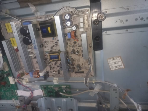 Imagen 3 de 5 de T.v., De 55 Pulgadas Marca LG., Mod. 42pg20r Para Repuestos.