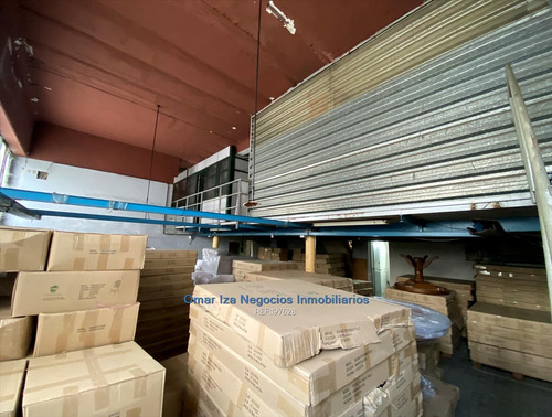 Imagen 11 de 12 de Alquiler Y Venta Local Industrial Aguada Reducto Galpon