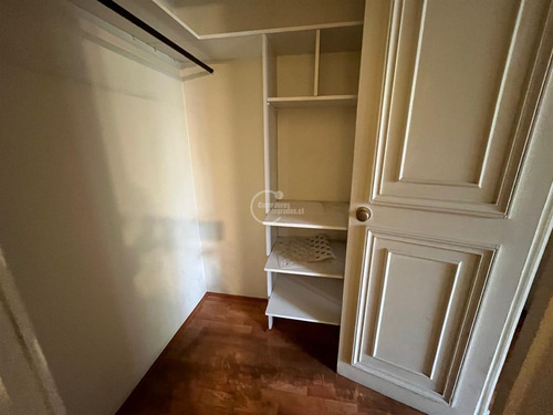 Departamento En Arriendo De 2 Dorm. En Las Condes