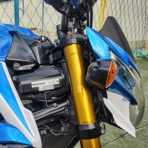 Suzuki Gsr750