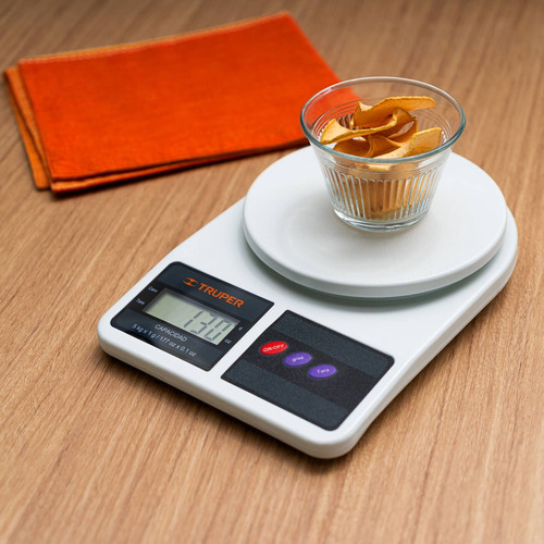 Báscula de cocina digital Truper BASE-5EP pesa hasta 5kg