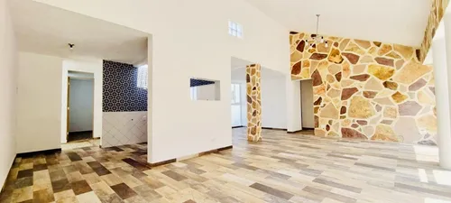Casa En Venta De Un Nivel Con Alberca Y Jardín Privado En Colinas De Santa Fe En Xochitepec Morelos