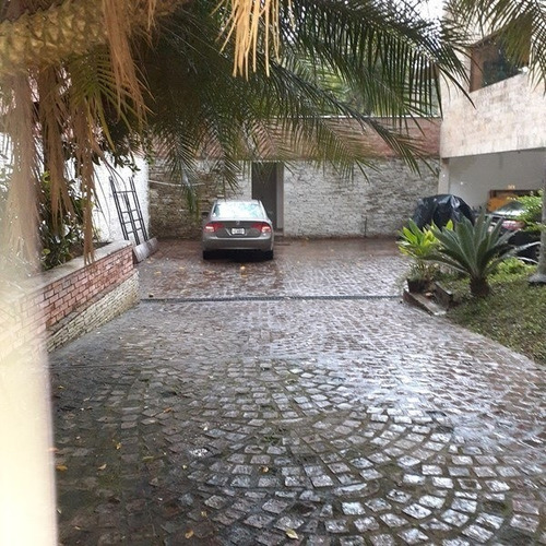 Imagen 5 de 25 de María Vende Espectacular Quinta En Hato Royal