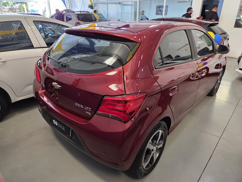 Chevrolet Onix 1.4 MPFI LTZ 8V FLEX 4P MANUAL