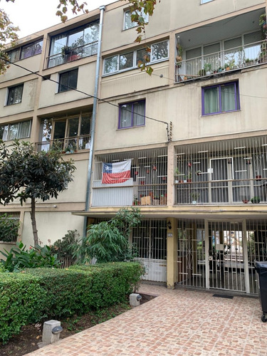 Arriendo Departamento Primer Piso 2d 1b En Antonio Varas
