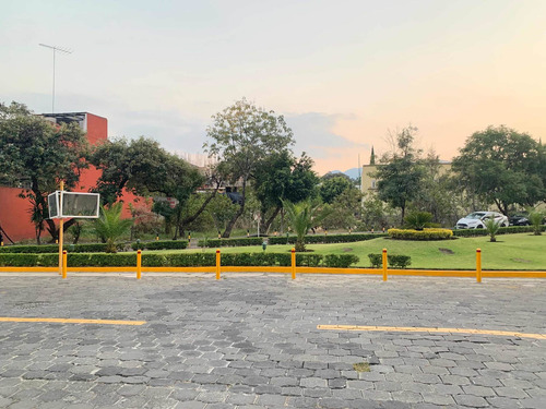 Imagen 3 de 9 de Venta De Terreno De Jardines De La Montaña