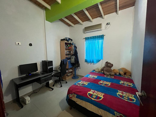 Imagen 9 de 20 de Casa En Urb. Villa San Rafael. Adlz