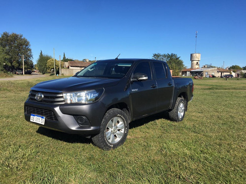 Toyota 2017 Sr 4x4