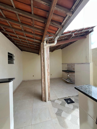 Uma Casa Maravilhosa Para Vender No Povoado Pontal!