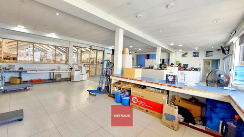 Nethaus Vende Bodega Impecable En Quinta Normal
