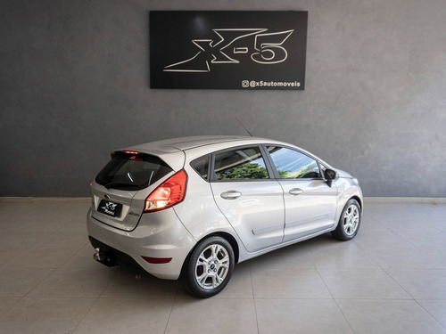 Ford Fiesta 1.6 16V Flex Aut. 5p