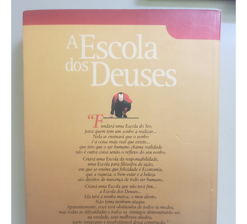A Escola Dos Deuses: Formação De Líderes Na Nova Economia - Elio D'anna - Português - Novo Século - 1ª Edição - Volume 1 - Grande - Com Índice - 2019