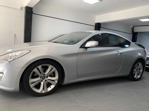 Hyundai Genesis 2.0 Coupe T 210cv Mt