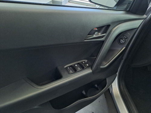Imagen 18 de 19 de Hyundai Creta 1.6 At Style C/ Tapiz De Cuero