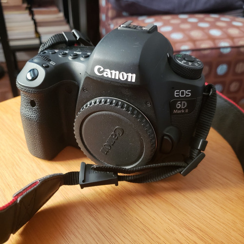 Imagen 2 de 7 de Canon Eos 6d Mark Ii Dslr