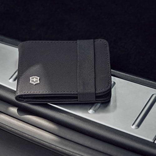 Billetera Bi-fold Negra, Victorinox