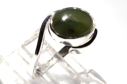 Bonito Anillo De Jade 100 % Natural En Plata .925 Anjd03