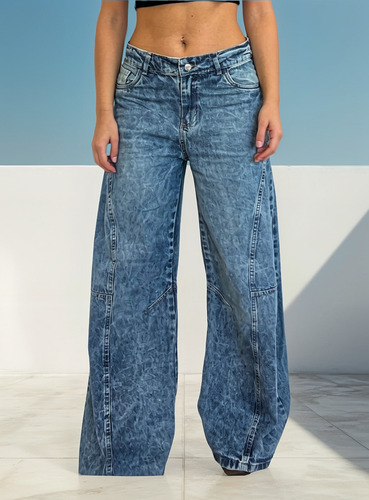 Wide Leg Jean Con Recortes Kaleb Mujer Rigido