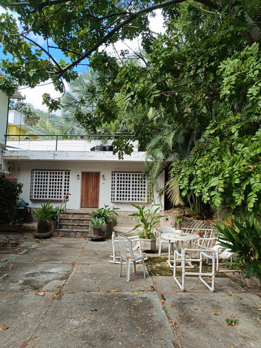 Altamira Venta Casa 700 M2 De Construccion Terreno 940 M2 Aproximadamente Exelente Arquitectura Es Par Remodelar