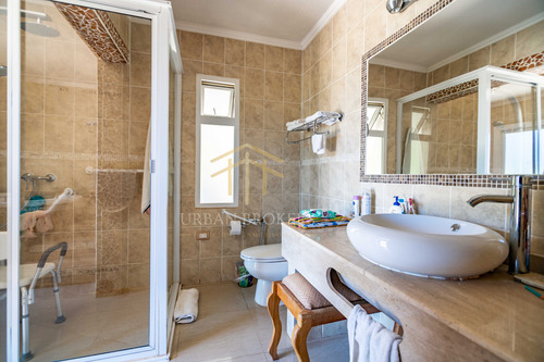 Casa 5 Dormitorios En Condominio, La Serena (94257)