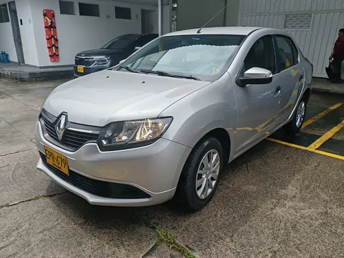 Renault Logan 1.6 Expression / Life +